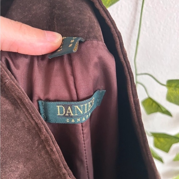 Vintage high waisted brown leather pants - Picture 5 of 9